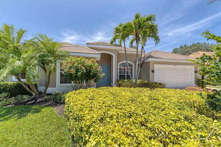 411 Autumn Chase Dr Venice, FL 34292