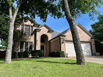 2712 Lakeside Drive Burleson, TX 76028