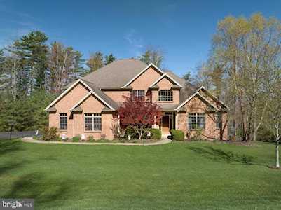 191 Treetops Dr State College, PA 16801