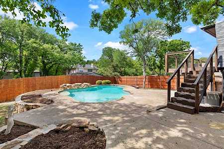 1208 Briar Drive Bedford, TX 76022