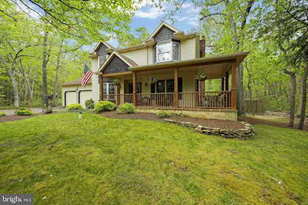 40 Tee Pee Ct Medford, NJ 08055