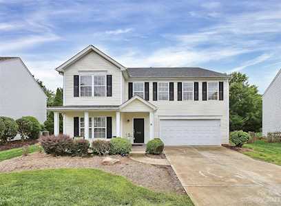 3133 Huntington Ridge Ct Matthews, NC 28105
