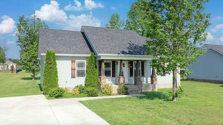 554 Skinner Flat Rd Manchester, TN 37355