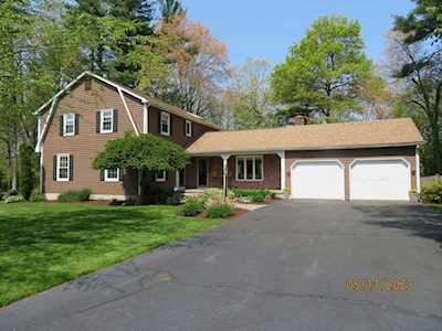 11 Lenox Circle East Longmeadow, MA 01028