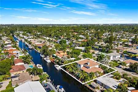 1008 Mandarin Isle Fort Lauderdale, FL 33315