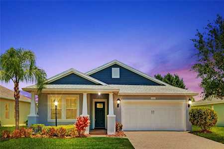 5009 Mission Park Ln Bradenton, FL 34211