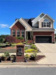 4031 Grand Isle Dr Chesapeake, VA 23323
