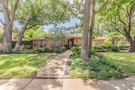 2436 Heather Hill Lane Plano, TX 75075