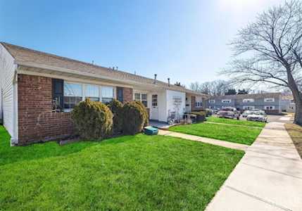 21 Galewood Drive #931 Old Bridge, NJ 07747