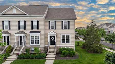 5525 Rainbow Falls Street Dublin, OH 43016
