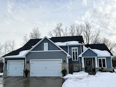 1134 Ava Ct Neenah, Village of Fox Crossing, WI 54956
