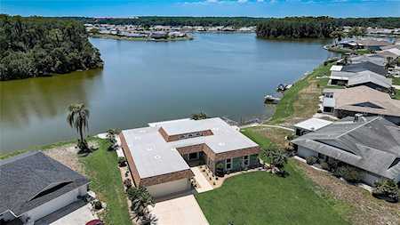 1704 Tahoe Dr Sun City Center, FL 33573