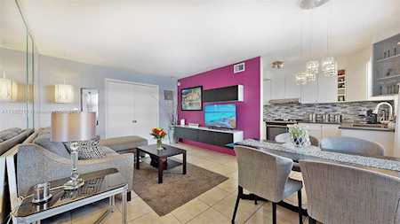 3133 S Ocean Dr #118 Hallandale Beach, FL 33009