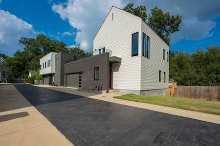 758 Carnes Station Cv Memphis, TN 38111