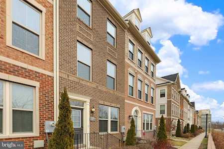 3708 Commodore Joshua Barney Dr NE Washington, DC 20018
