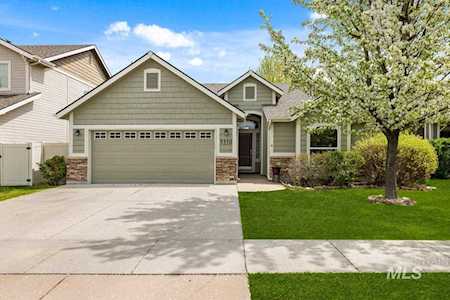 3330 S Ascaino Ave Meridian, ID 83642