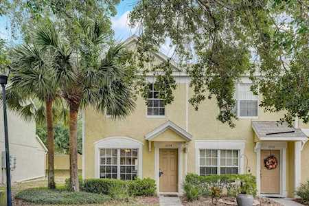 2254 Lake Woodberry CIRCLE Brandon, FL 33510