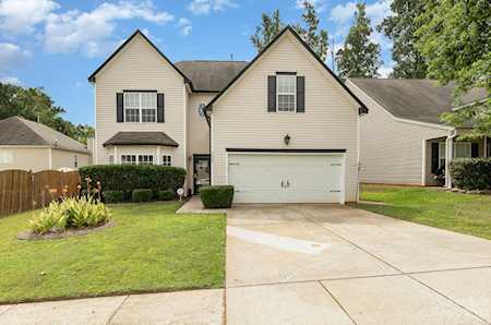 5038 Acorn Forest Ln Charlotte, NC 28269