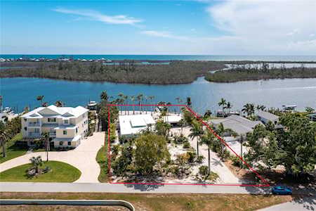 315 Green Dolphin Dr Placida, FL 33946
