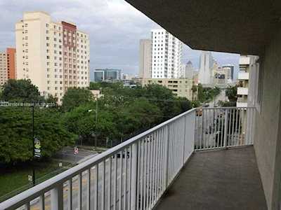 102 SW 6th Ave #408 Miami, FL 33130