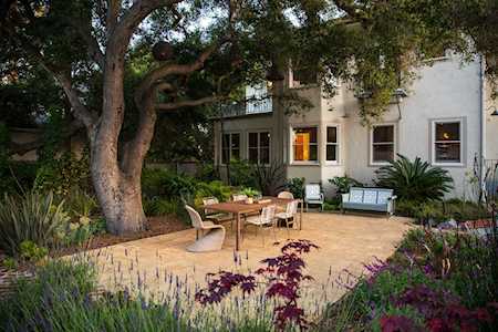 1718 Garden St Santa Barbara, CA 93101