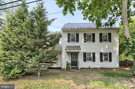 37 S York Rd Dillsburg, PA 17019