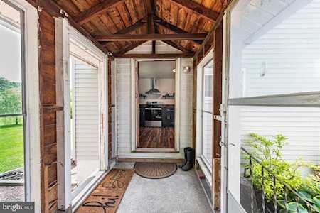 1013 Twin County Rd Honey Brook, PA 19344
