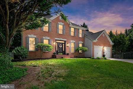 1321 Pleasant Meadow Rd Crofton, MD 21114