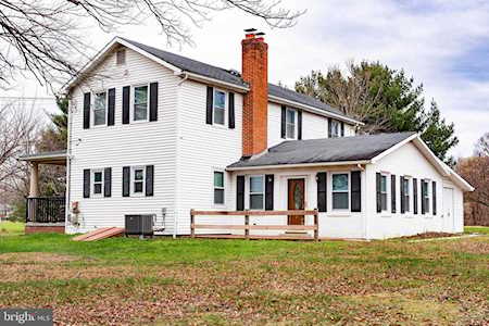 7708 Brooklyn Bridge Rd Laurel, MD 20707