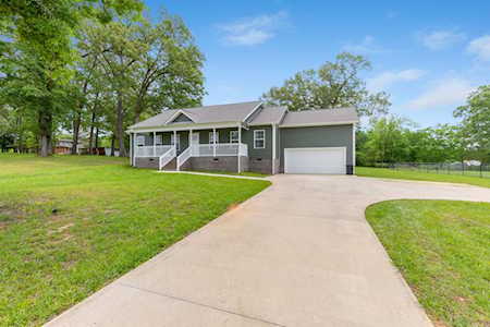 408 Crouch Rd Manchester, TN 37355