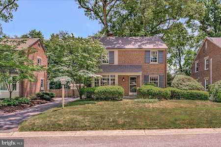 8 Peirce Rd Wilmington, DE 19803