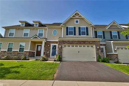 4756 Dealtrey Dr Easton, PA 18045