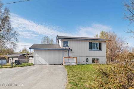 137 E Caribou Ave Palmer, AK 99645