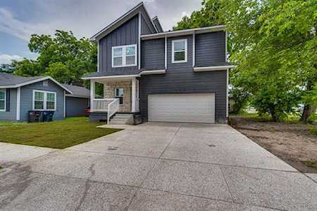 2604 E 12th Street Fort Worth, TX 76111