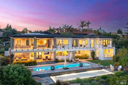 3568 Kendell Hill Drive Santa Rosa, CA 95404
