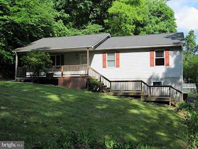 18 Persimmon Trl Fairfield, PA 17320