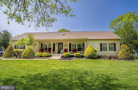 13405 Kretsinger Rd Smithsburg, MD 21783