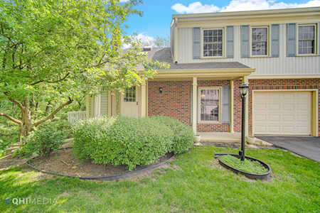 2720 College Hill Circle #311 Schaumburg, IL 60173