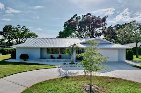 2118 Riviera Dr Sarasota, FL 34232