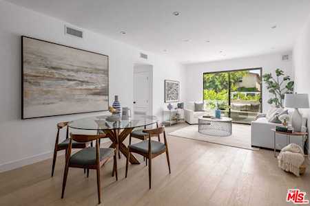 1123 S Shenandoah St #201 Los Angeles, CA 90035