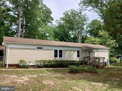 23990 Rustic Way Hollywood, MD 20636