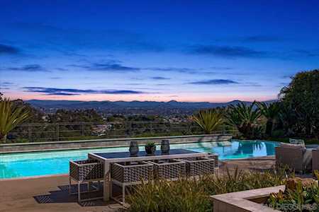 6735 S La Jolla Scenic Drive La Jolla, CA 92037