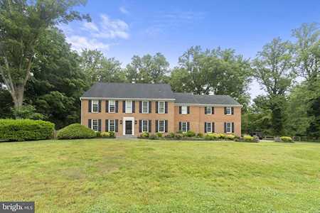102 Bellehahn Ct Severna Park, MD 21146