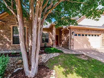 4220 Wild Iris LN Austin, TX 78727