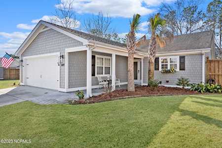 809 Royal Bonnet Drive Wilmington, NC 28405