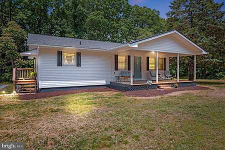 1257 White Oak Rd Fredericksburg, VA 22405