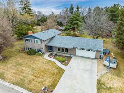 10185 W Hackamore Dr Boise, ID 83709-1408