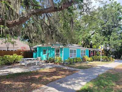 479 14th Ave S Safety Harbor, FL 34695