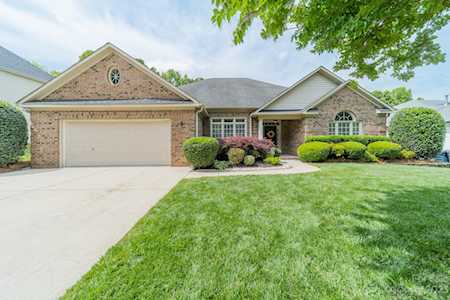 17225 Cambridge Grove Dr Huntersville, NC 28078