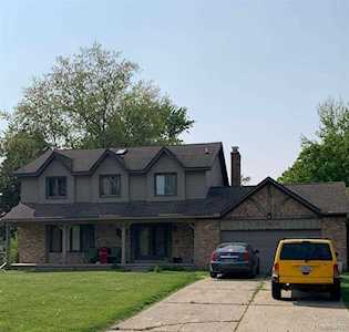 5284 Lethbridge Rd Grand Blanc Twp, MI 48439